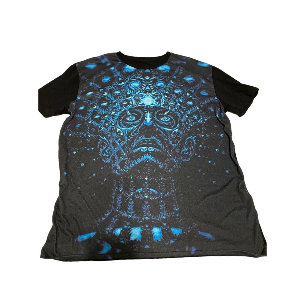 Mens took shirt